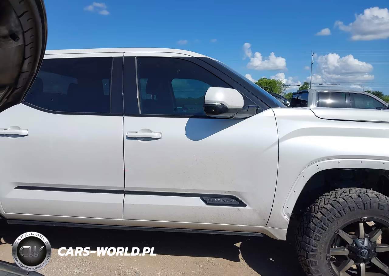 2022 Toyota Tundra Platinum VIN:5TFNA5DB2NX018588 - 14