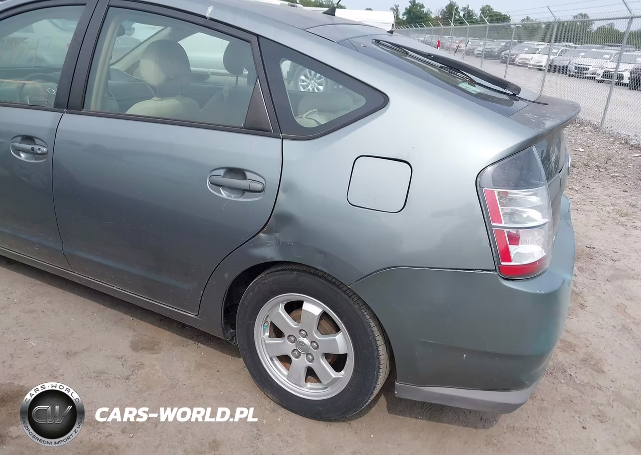 2005 Toyota Prius VIN:JTDKB20U753126265 - 6
