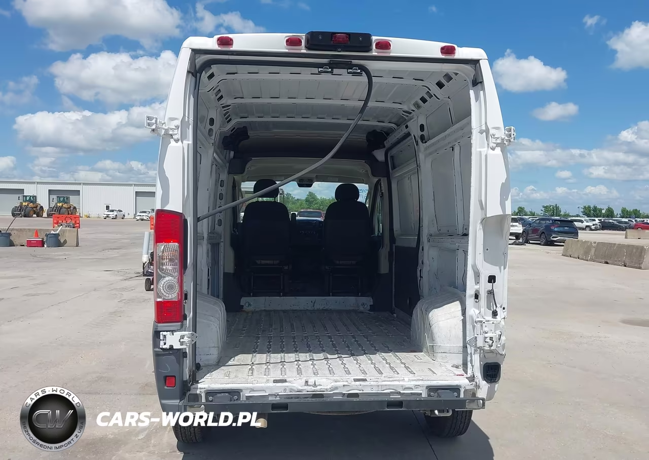 2018 Ram Promaster 2500 High Roof 136 Wb VIN:3C6TRVCG9JE113065 - 17