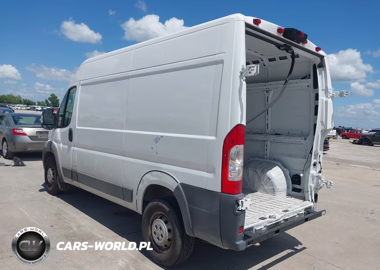 2018 Ram Promaster 2500 High Roof 136 Wb VIN:3C6TRVCG9JE113065 - 3
