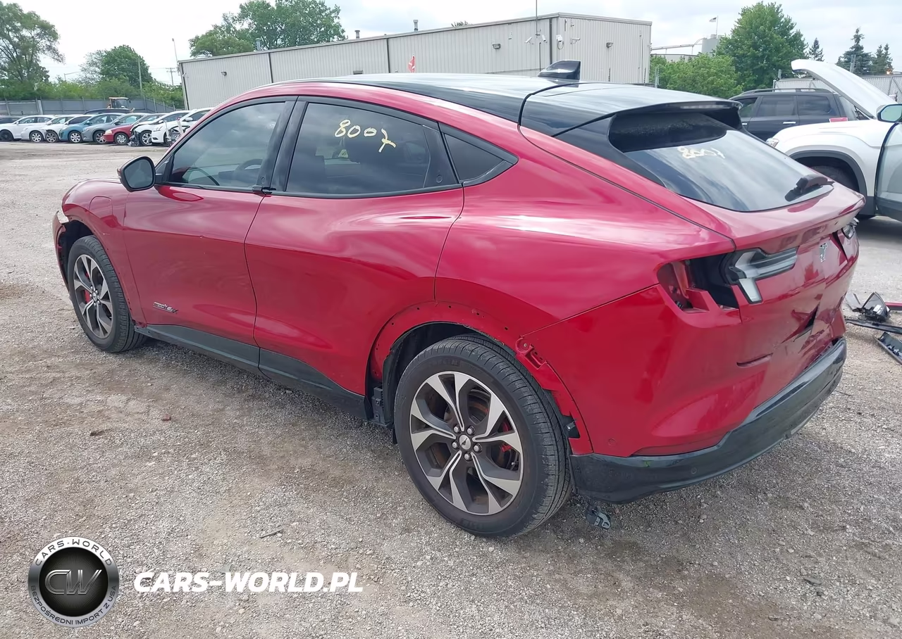 2021 Ford Mustang Mach-E Premium VIN:3FMTK3SU6MMA01984 - 3