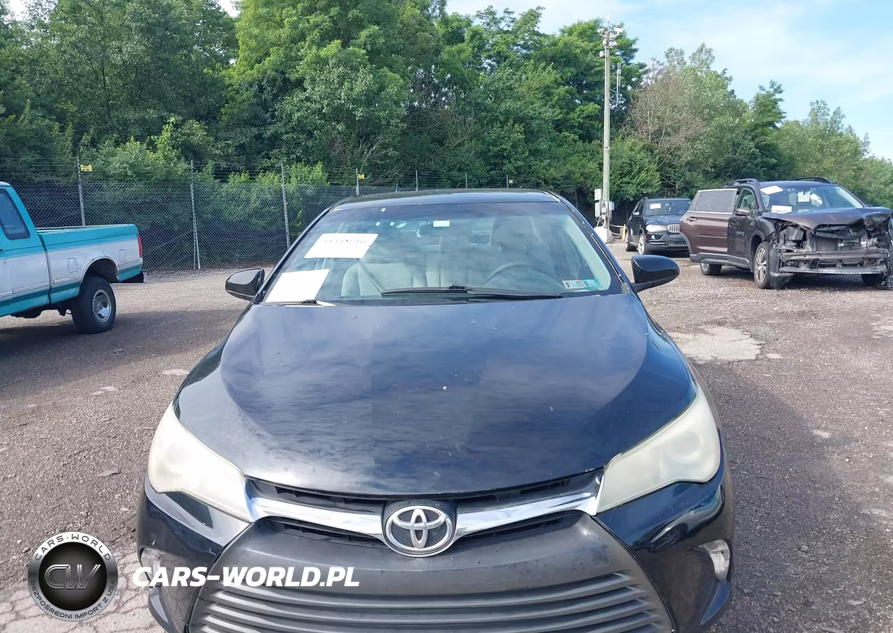 2015 Toyota Camry Le VIN:4T1BF1FK4FU038222 - 13