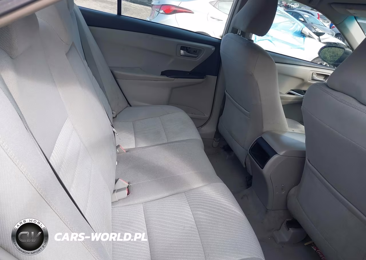 2015 Toyota Camry Le VIN:4T1BF1FK4FU038222 - 8
