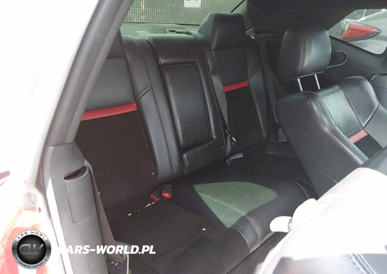 2010 Dodge Challenger Srt8 VIN:2B3CJ7DW0AH208833 - 8