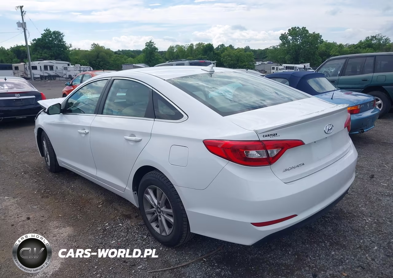 2016 Hyundai Sonata Se VIN:5NPE24AF4GH330537 - 3