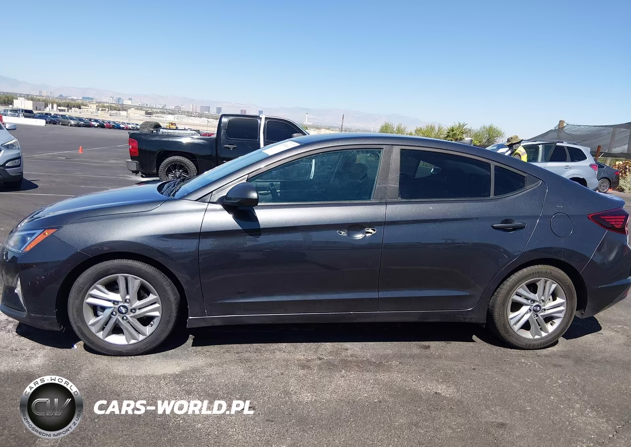 2020 Hyundai Elantra Sel VIN:5NPD84LF2LH587164 - 14