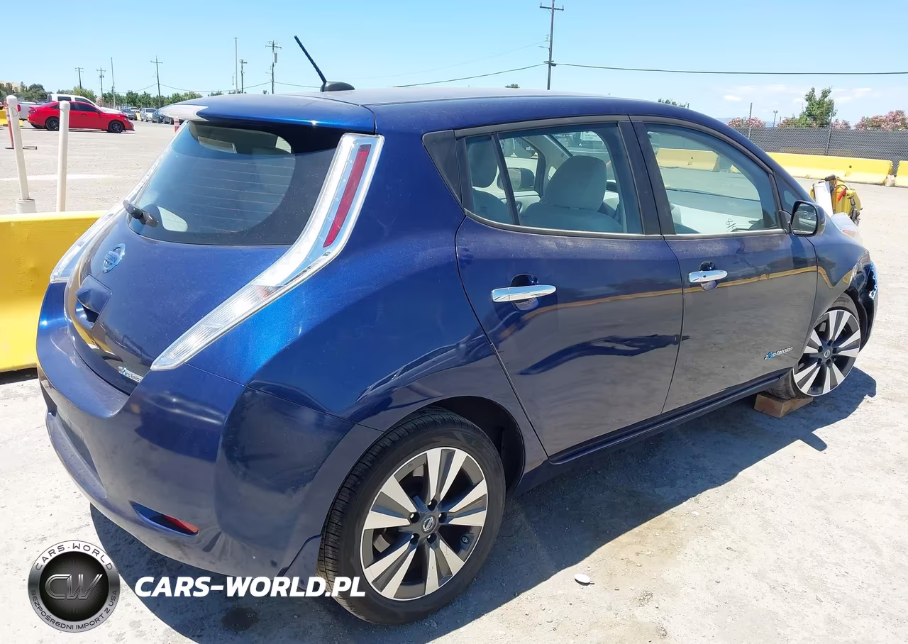 2017 Nissan Leaf Sv VIN:1N4BZ0CP8HC302272 - 4