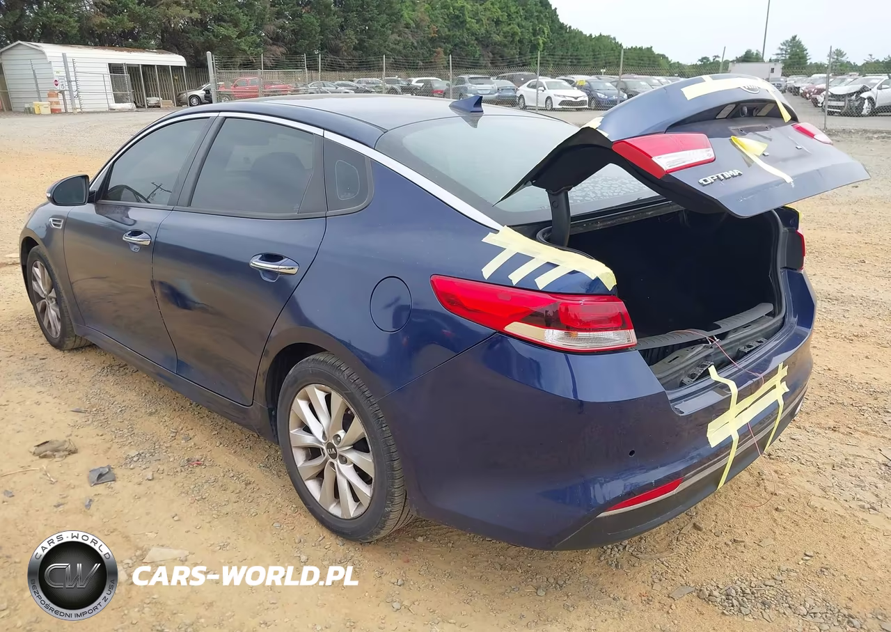 2018 Kia Optima Lx VIN:5XXGT4L39JG273697 - 3