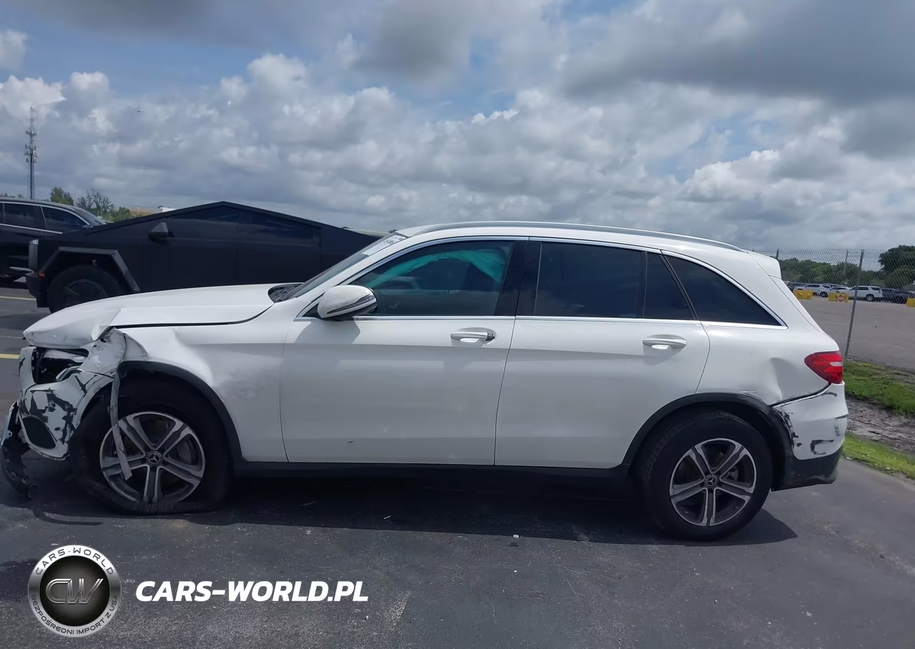 2018 Mercedes-Benz Glc 300 VIN:WDC0G4JB0JV101637 - 15