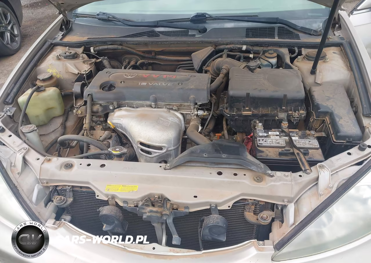 2002 Toyota Camry Le VIN:JTDBE32K120052508 - 10