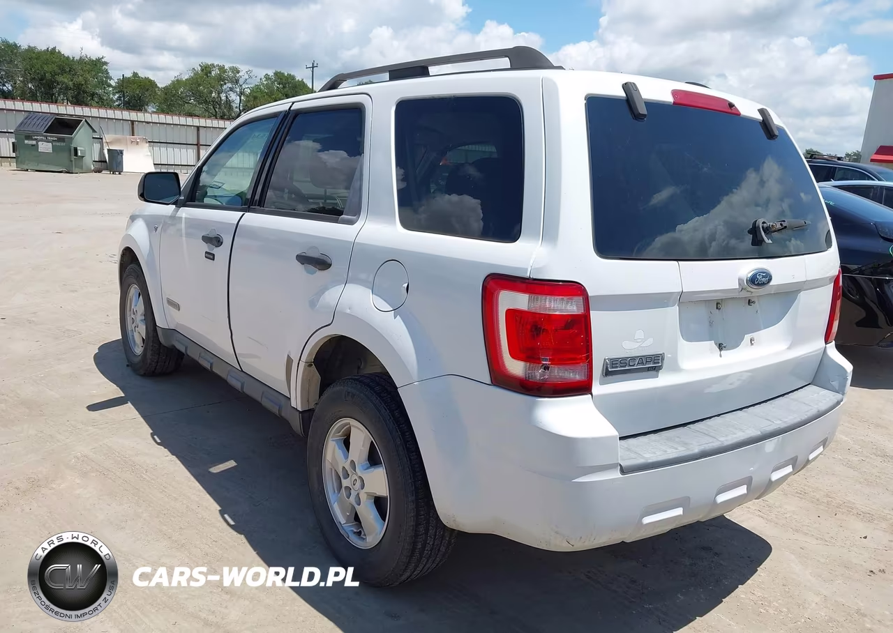 2008 Ford Escape Xlt VIN:1FMCU03108KB41958 - 3