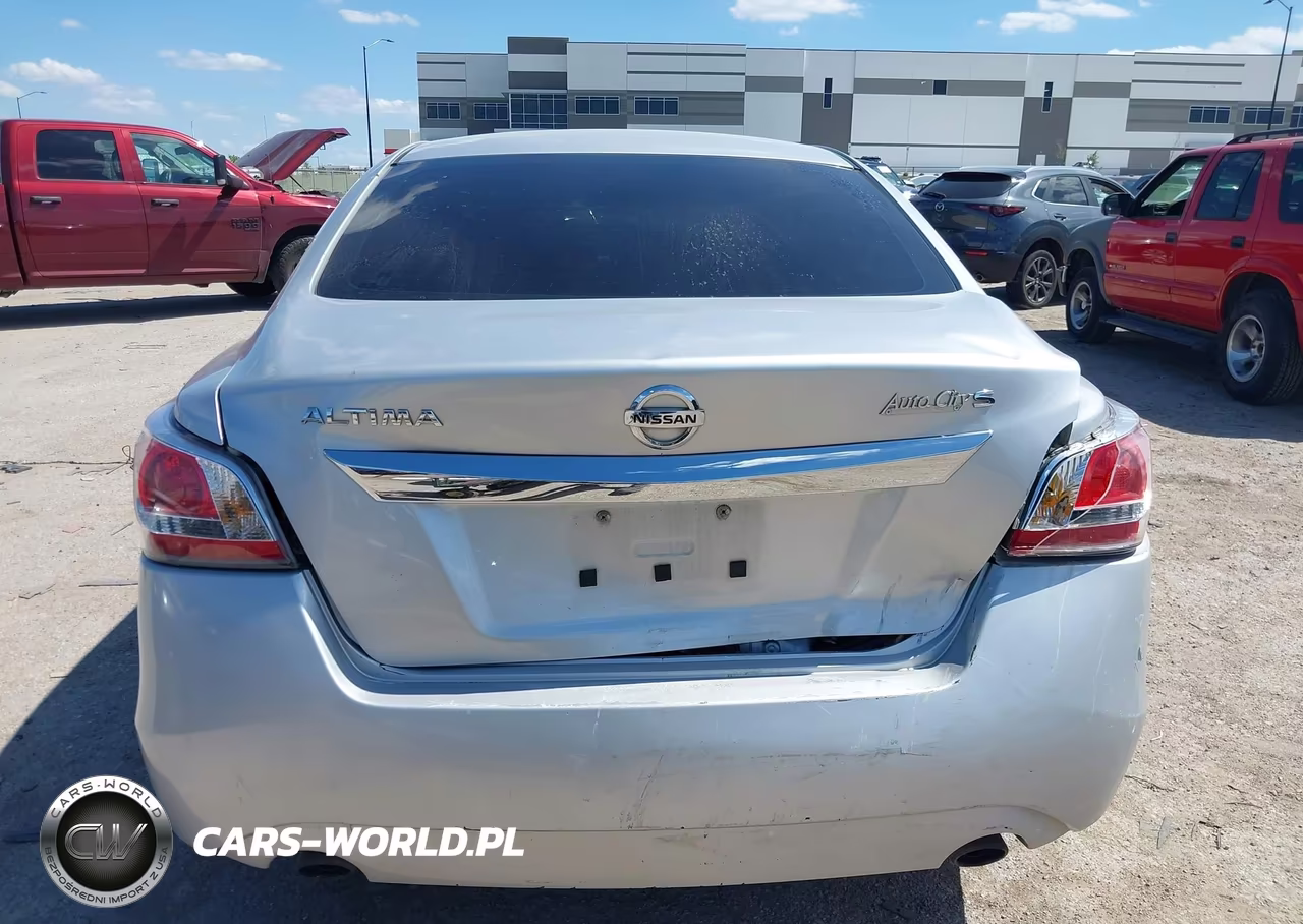 2015 Nissan Altima 2.5 S VIN:1N4AL3APXFC479999 - 16
