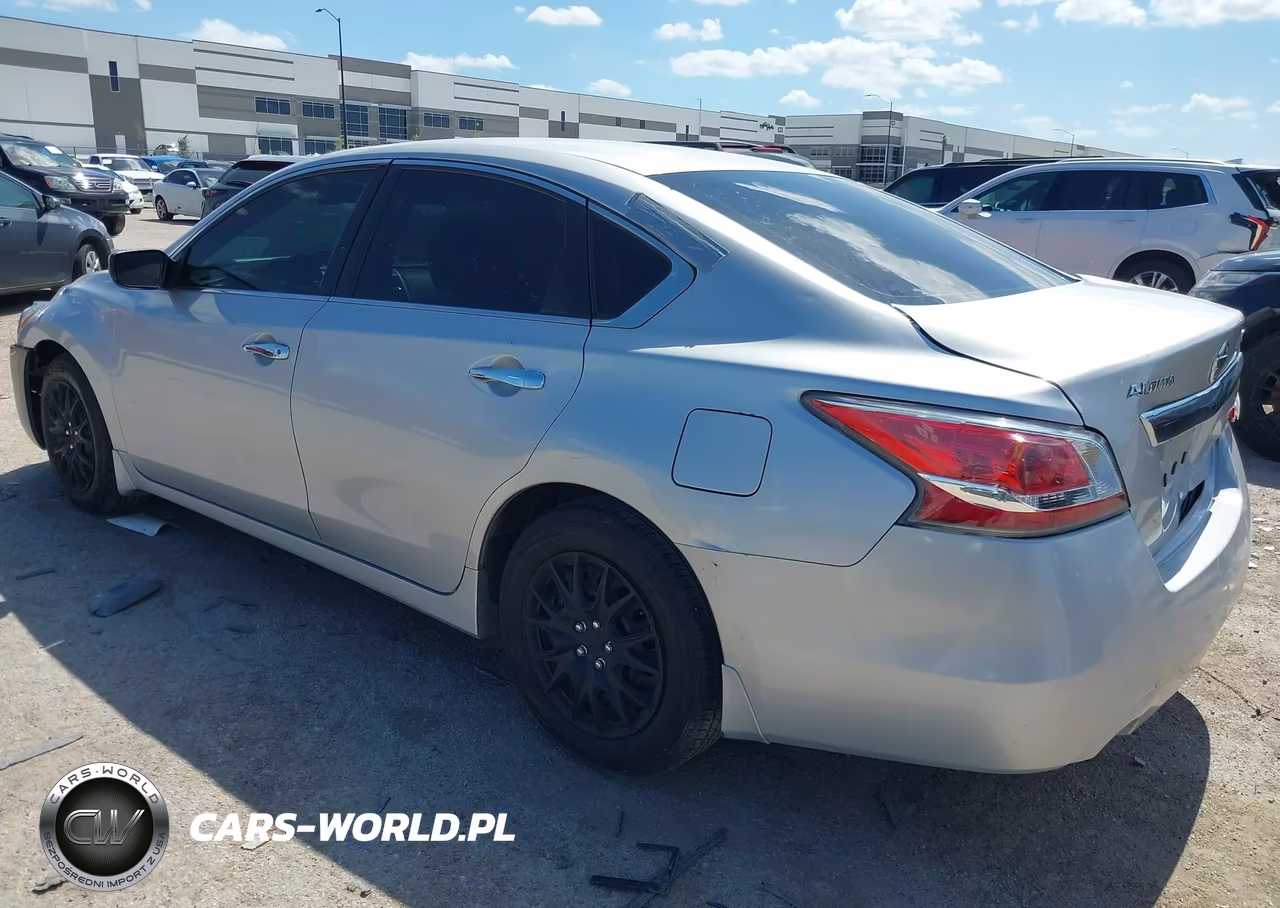 2015 Nissan Altima 2.5 S VIN:1N4AL3APXFC479999 - 3