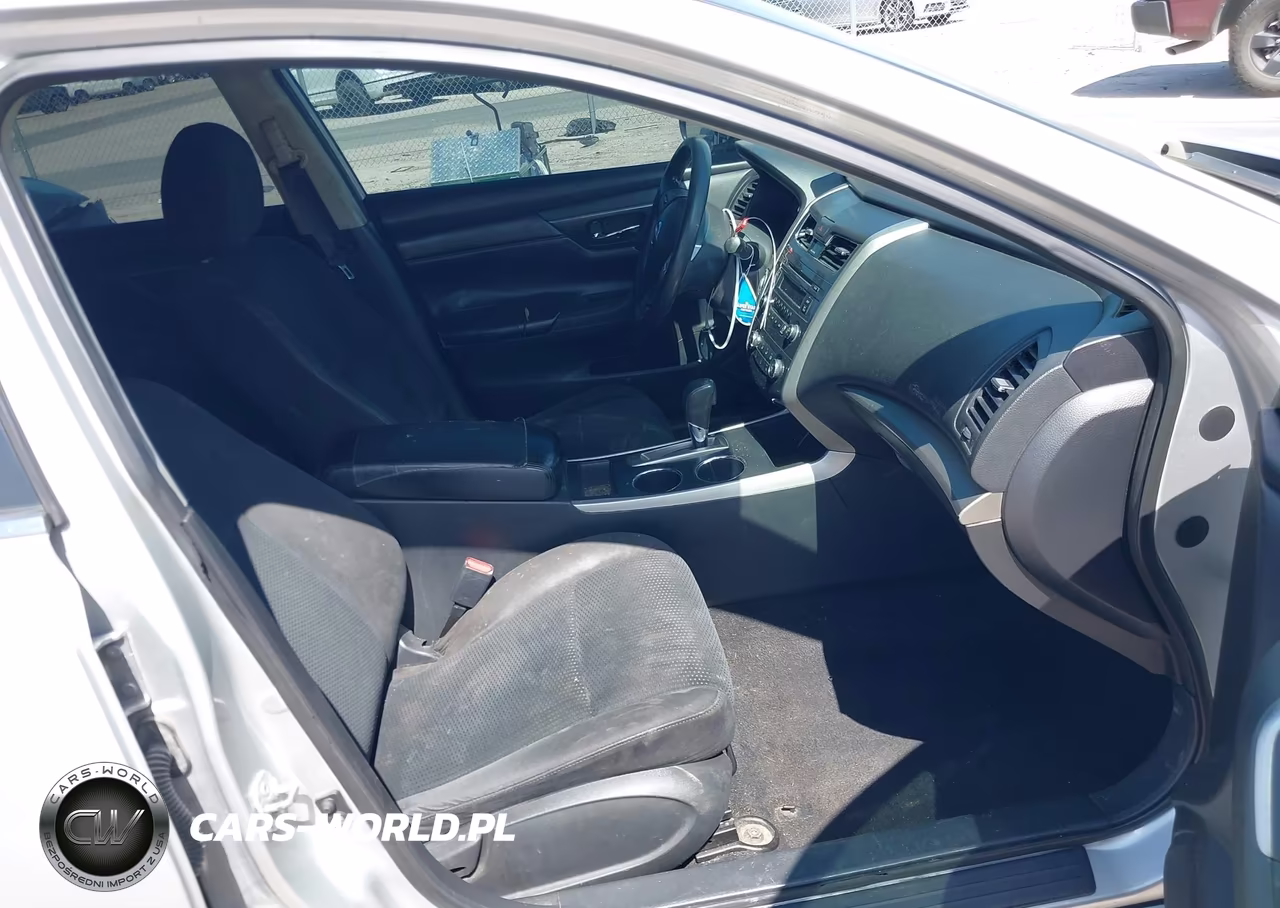 2015 Nissan Altima 2.5 S VIN:1N4AL3APXFC479999 - 5