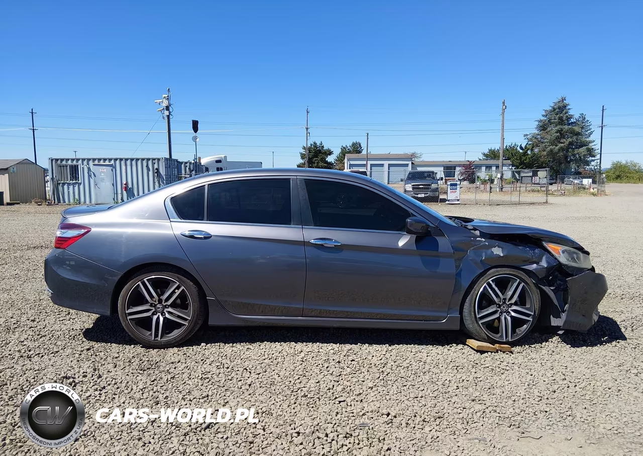 2016 Honda Accord Sport VIN:1HGCR2F52GA170349 - 13