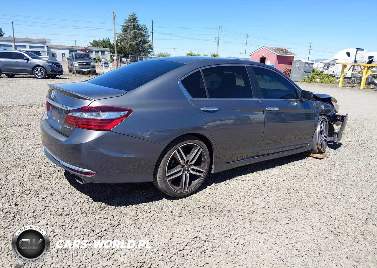 2016 Honda Accord Sport VIN:1HGCR2F52GA170349 - 4