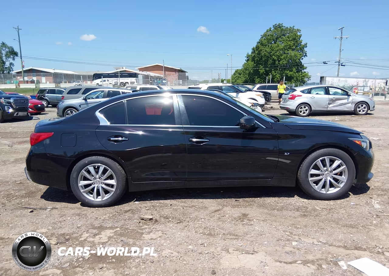2015 Infiniti Q50 Premium VIN:JN1BV7AR9FM418402 - 13