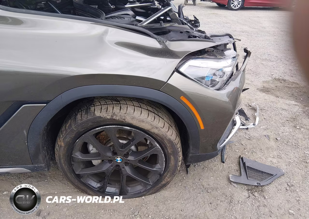 2021 BMW X6 xDrive40I VIN:5UXCY6C01M9G93104 - 6