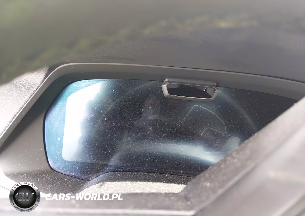 2021 BMW X6 xDrive40I VIN:5UXCY6C01M9G93104 - 7