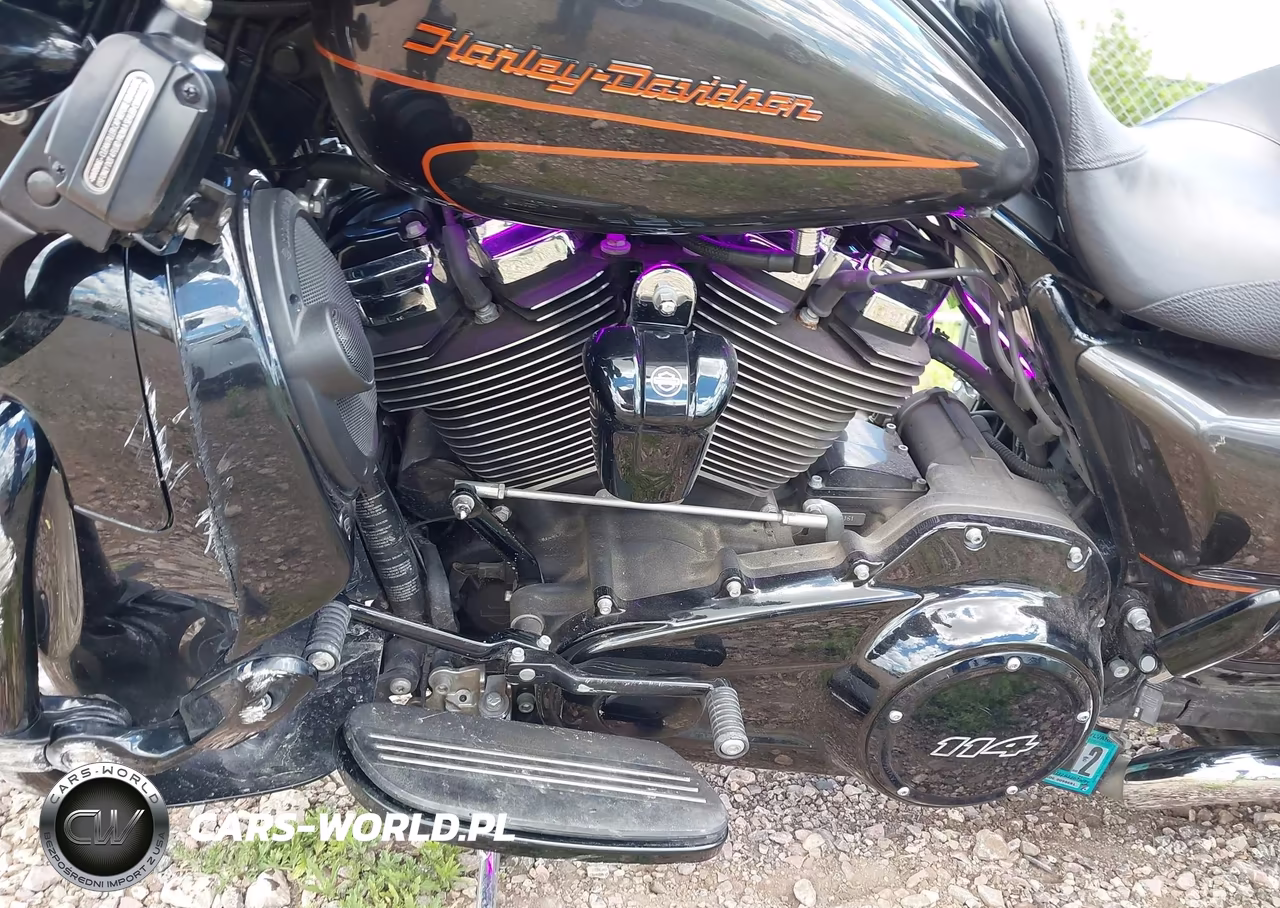 2019 Harley-Davidson Flhxs VIN:1HD1KRP12KB674884 - 9