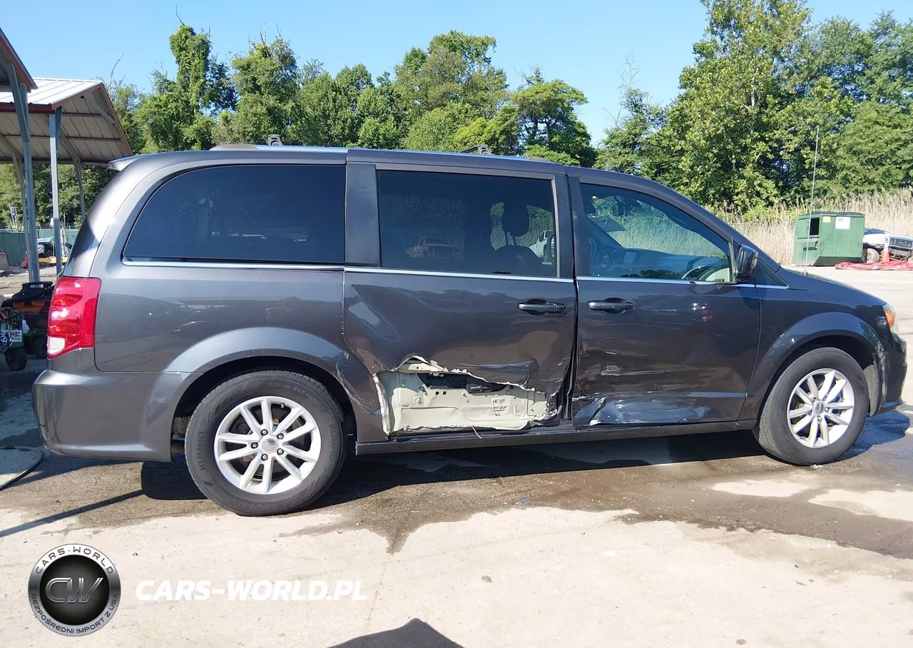 2018 Dodge Grand Caravan Sxt VIN:2C4RDGCG2JR301860 - 6
