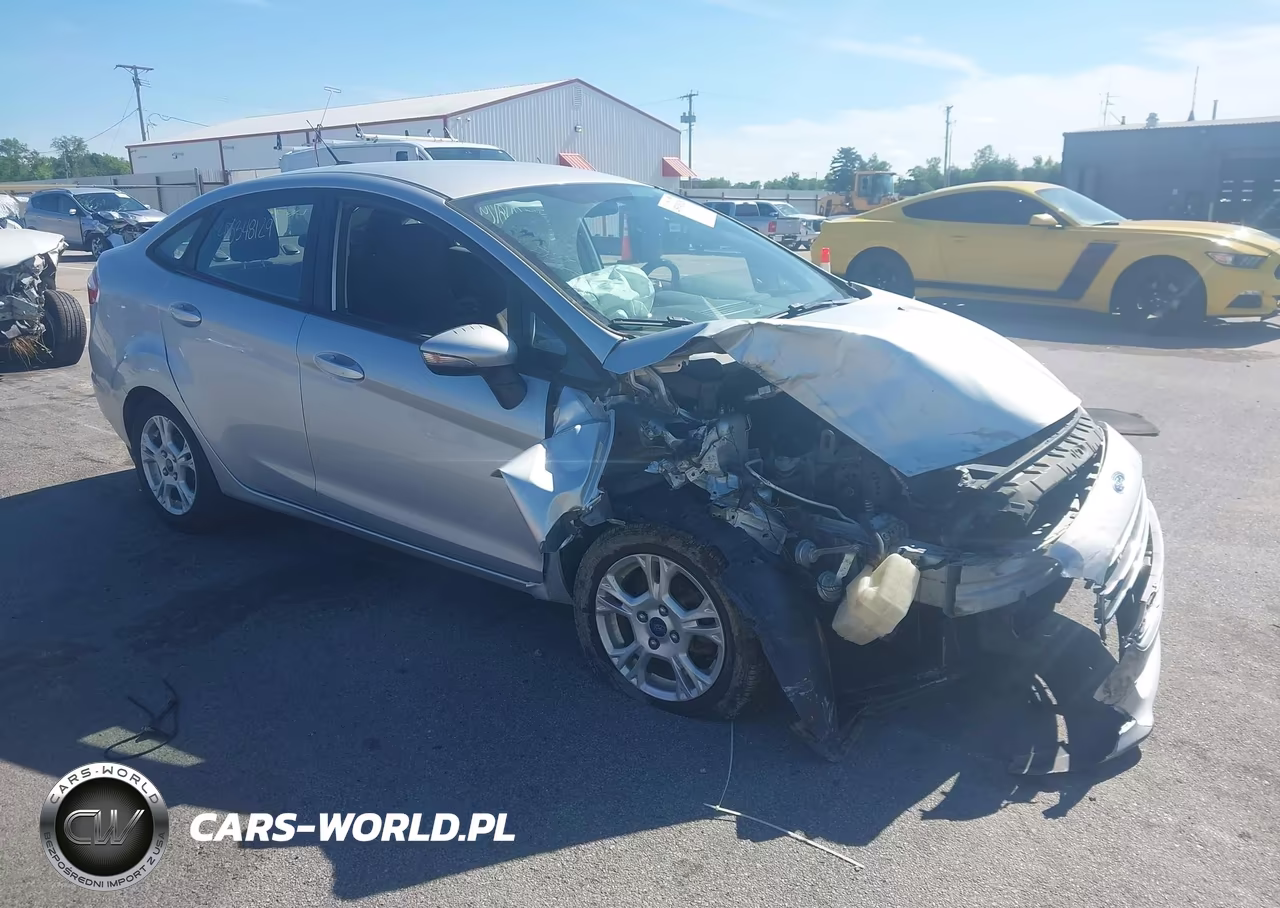 2015 Ford Fiesta Se – zdjęcie 1 z 16