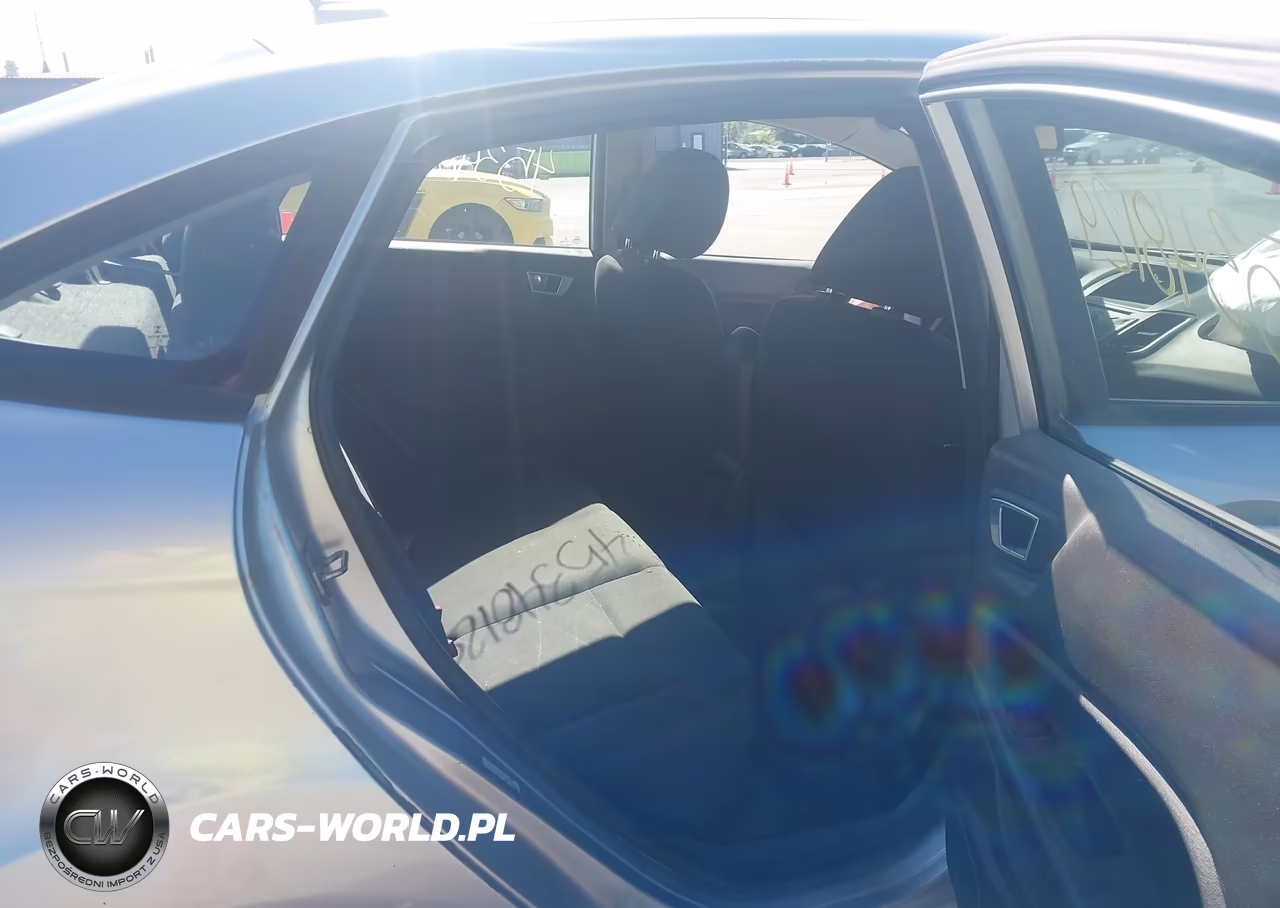 2015 Ford Fiesta Se VIN:3FADP4BJ2FM114393 - 8