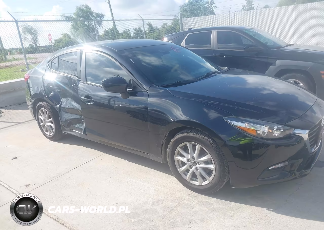 2018 Mazda Mazda3 Sport VIN:3MZBN1U70JM176758 - 13