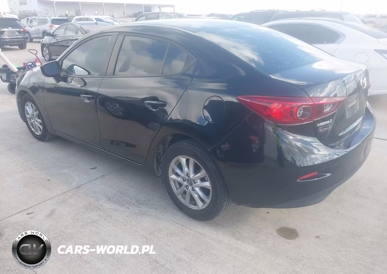 2018 Mazda Mazda3 Sport VIN:3MZBN1U70JM176758 - 3