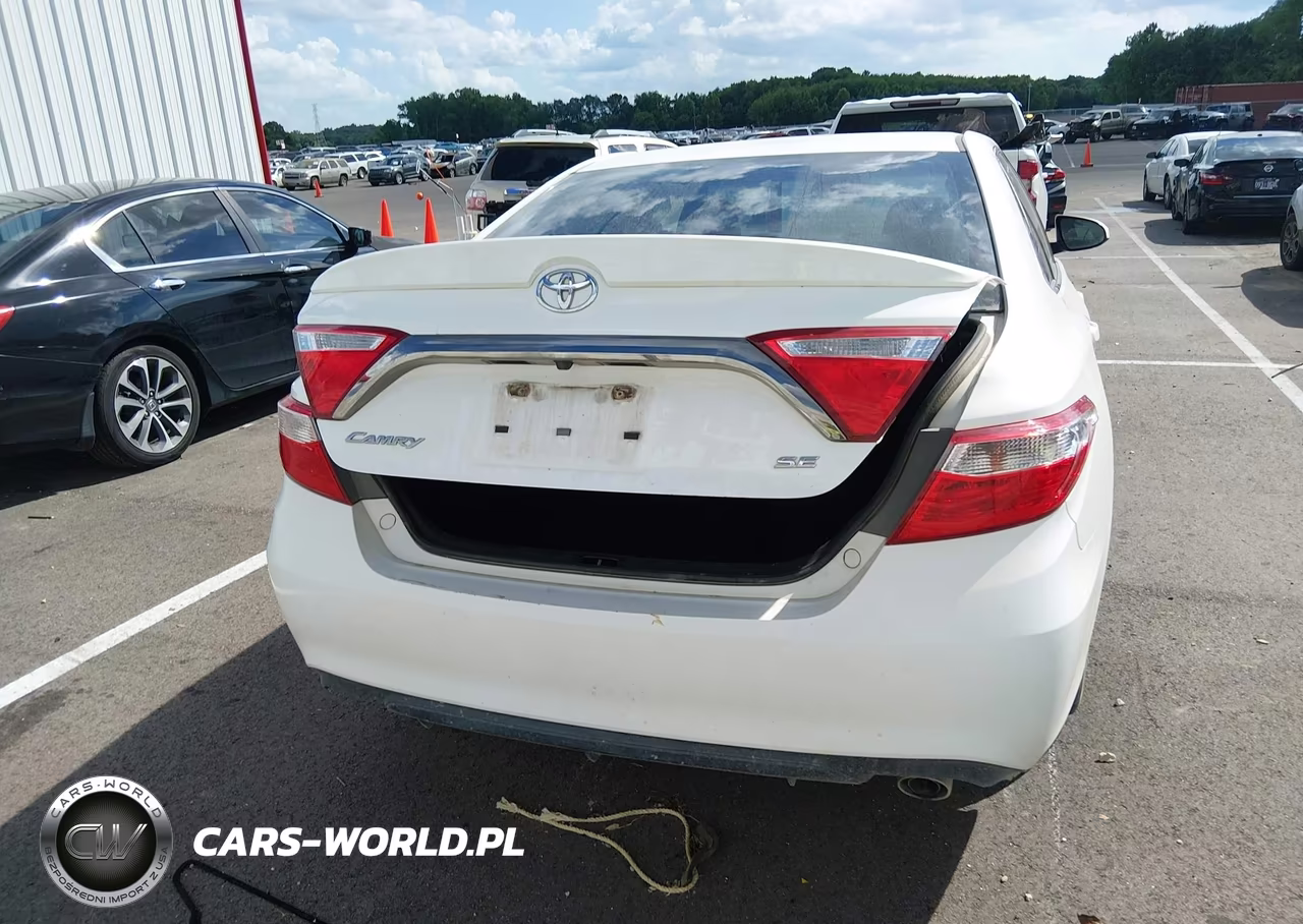 2016 Toyota Camry Se VIN:4T1BF1FK2GU264325 - 16