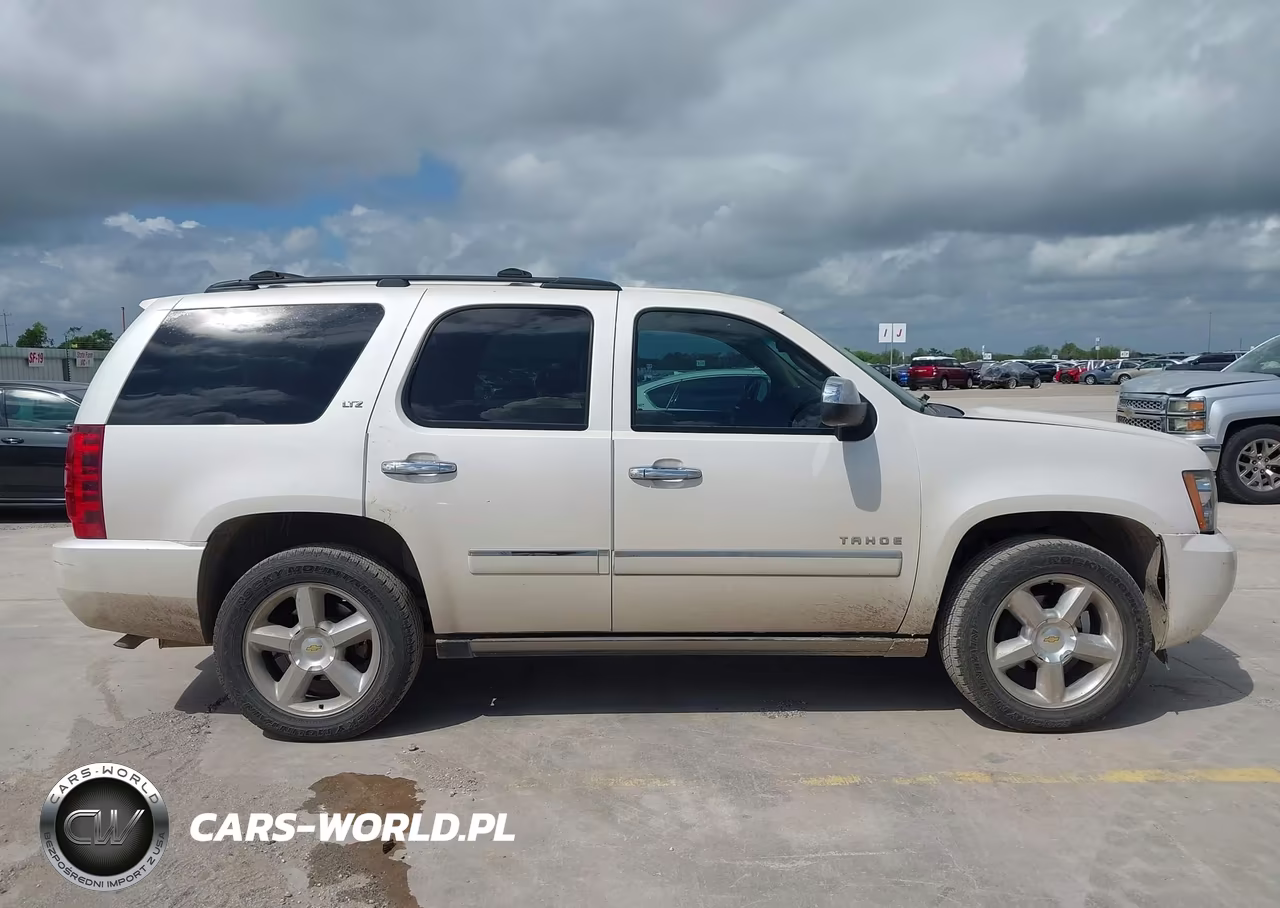 2012 Chevrolet Tahoe Ltz VIN:1GNSCCE02CR308367 - 13