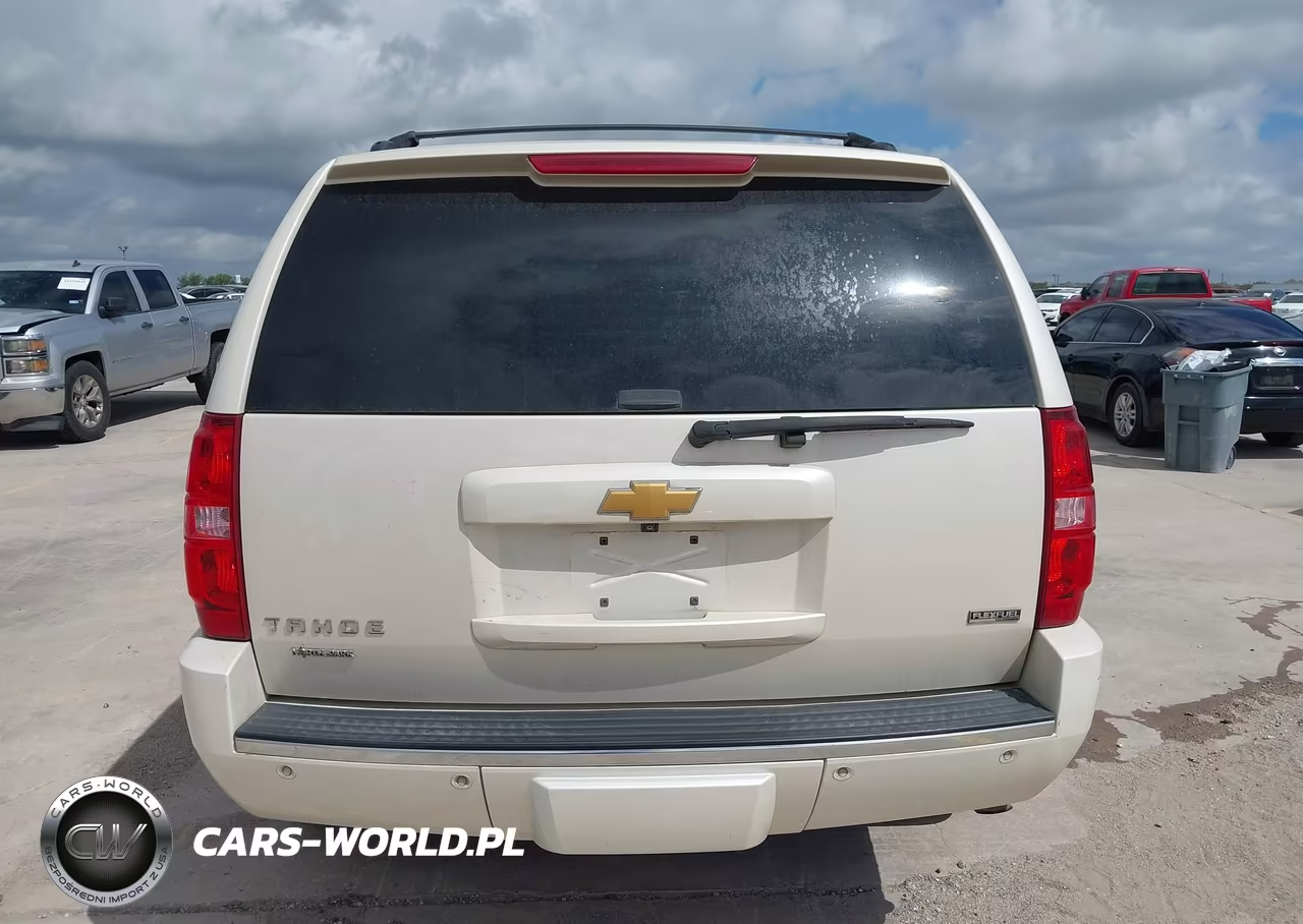 2012 Chevrolet Tahoe Ltz VIN:1GNSCCE02CR308367 - 16