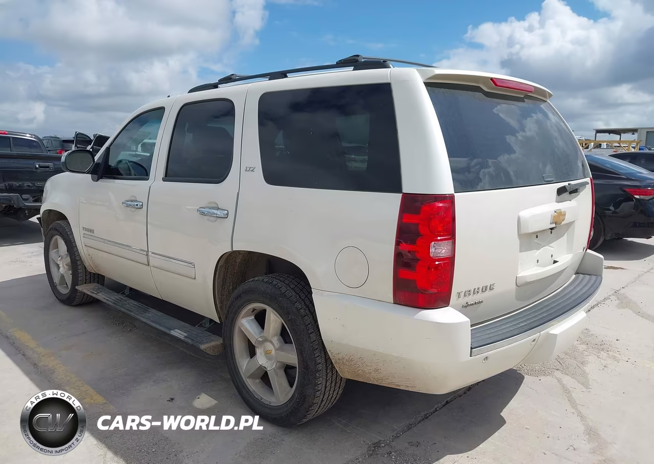 2012 Chevrolet Tahoe Ltz VIN:1GNSCCE02CR308367 - 3