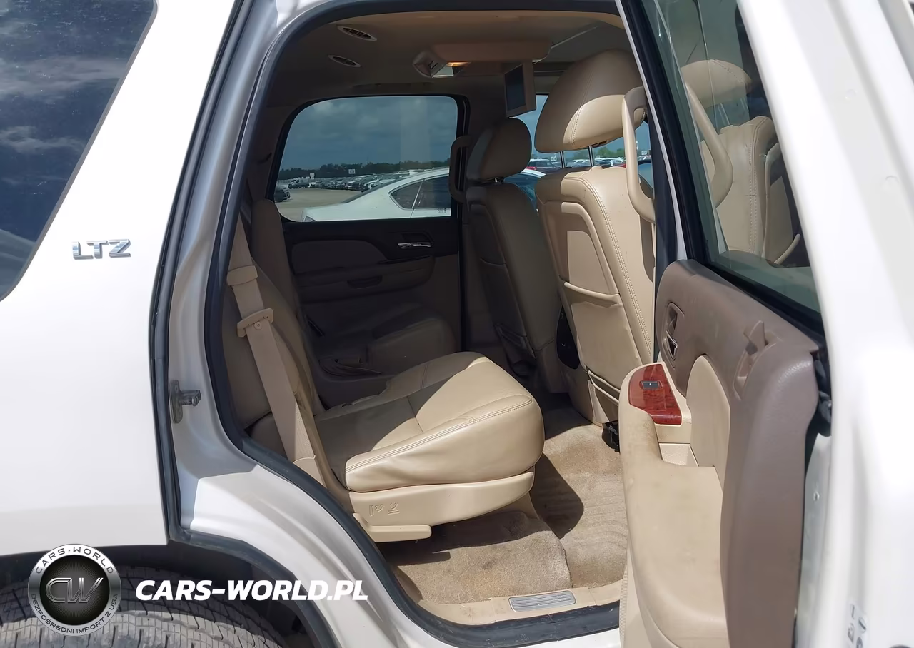 2012 Chevrolet Tahoe Ltz VIN:1GNSCCE02CR308367 - 8