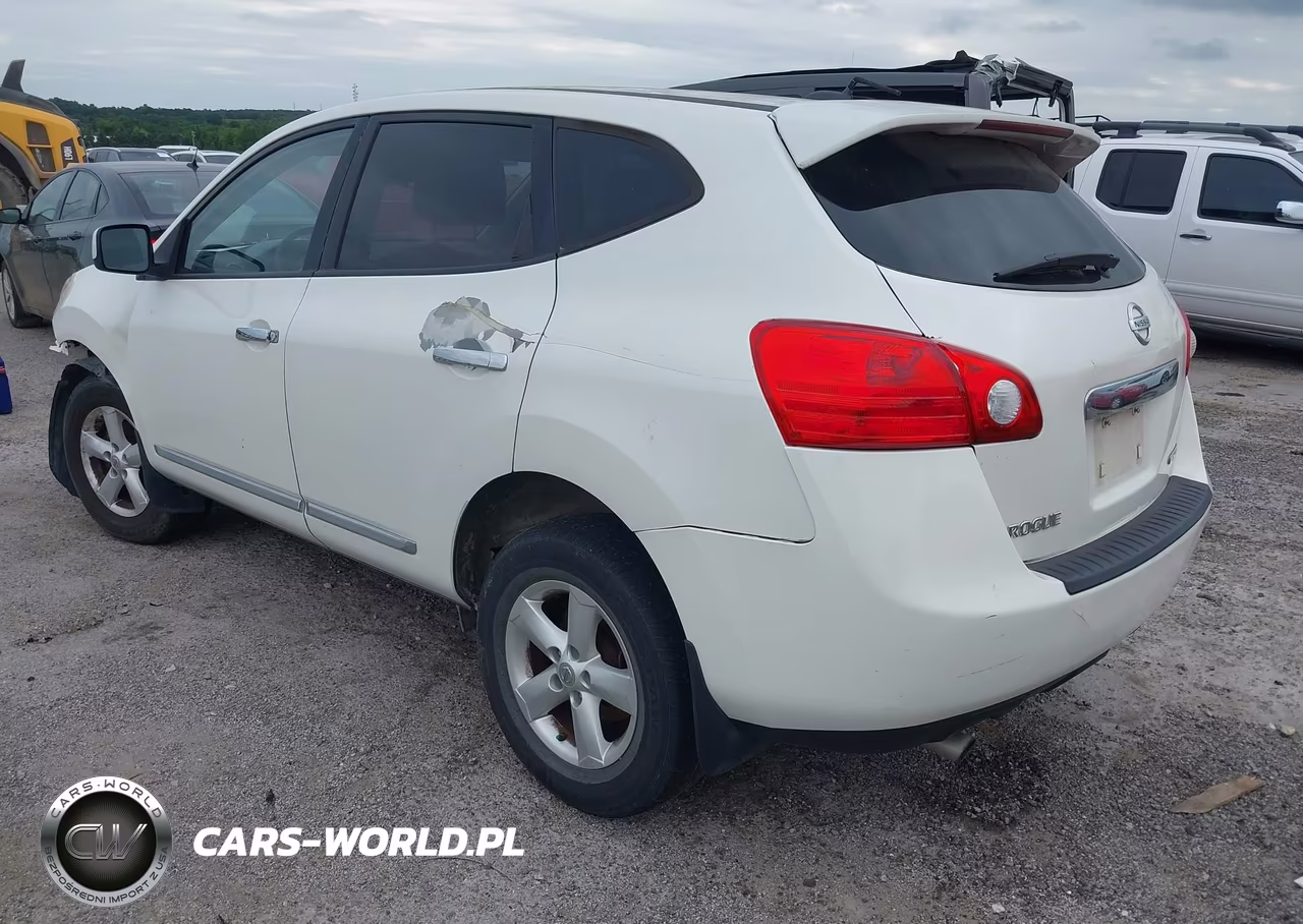 2013 Nissan Rogue S VIN:JN8AS5MT8DW522107 - 3