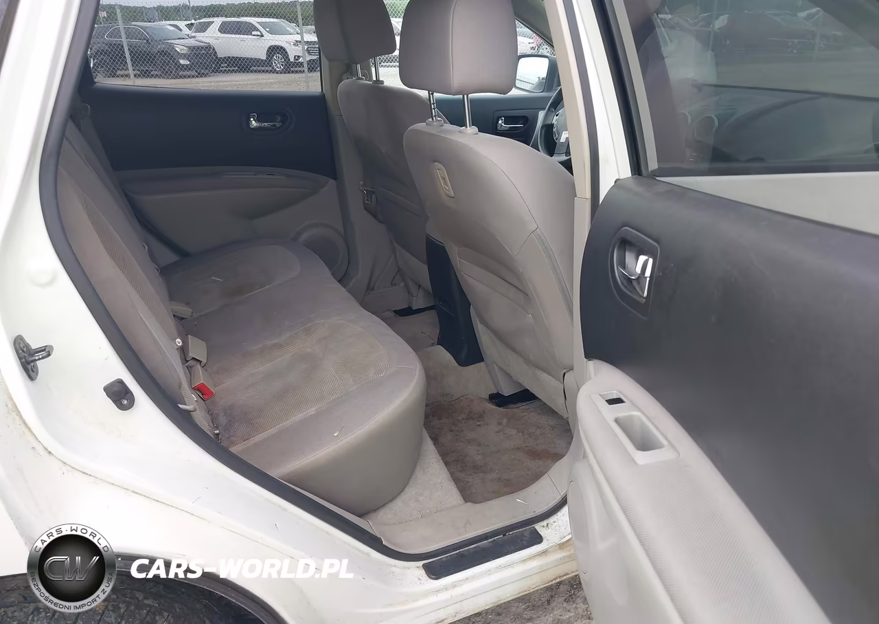 2013 Nissan Rogue S VIN:JN8AS5MT8DW522107 - 8