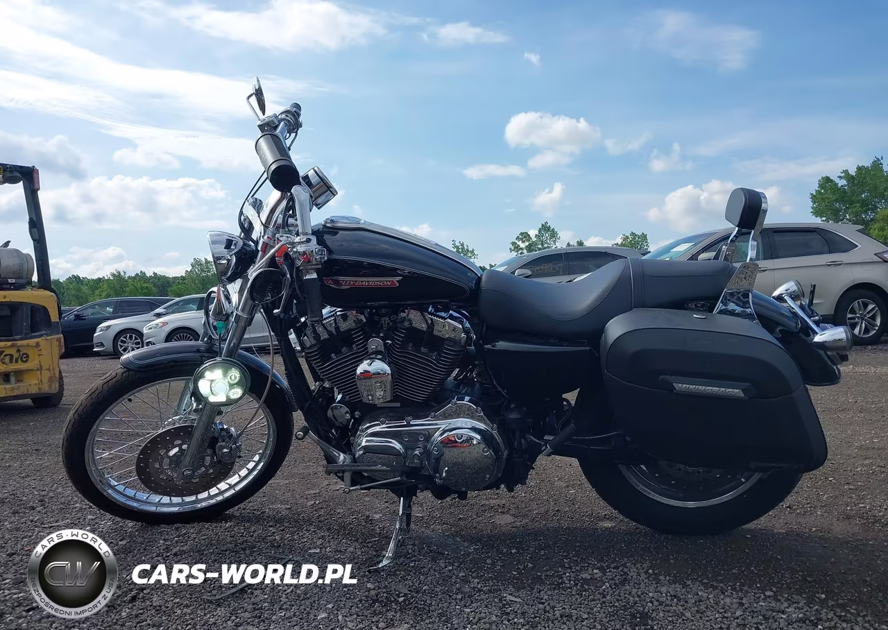 2009 Harley-Davidson Xl1200 C VIN:1HD1CT3179K434028 - 13