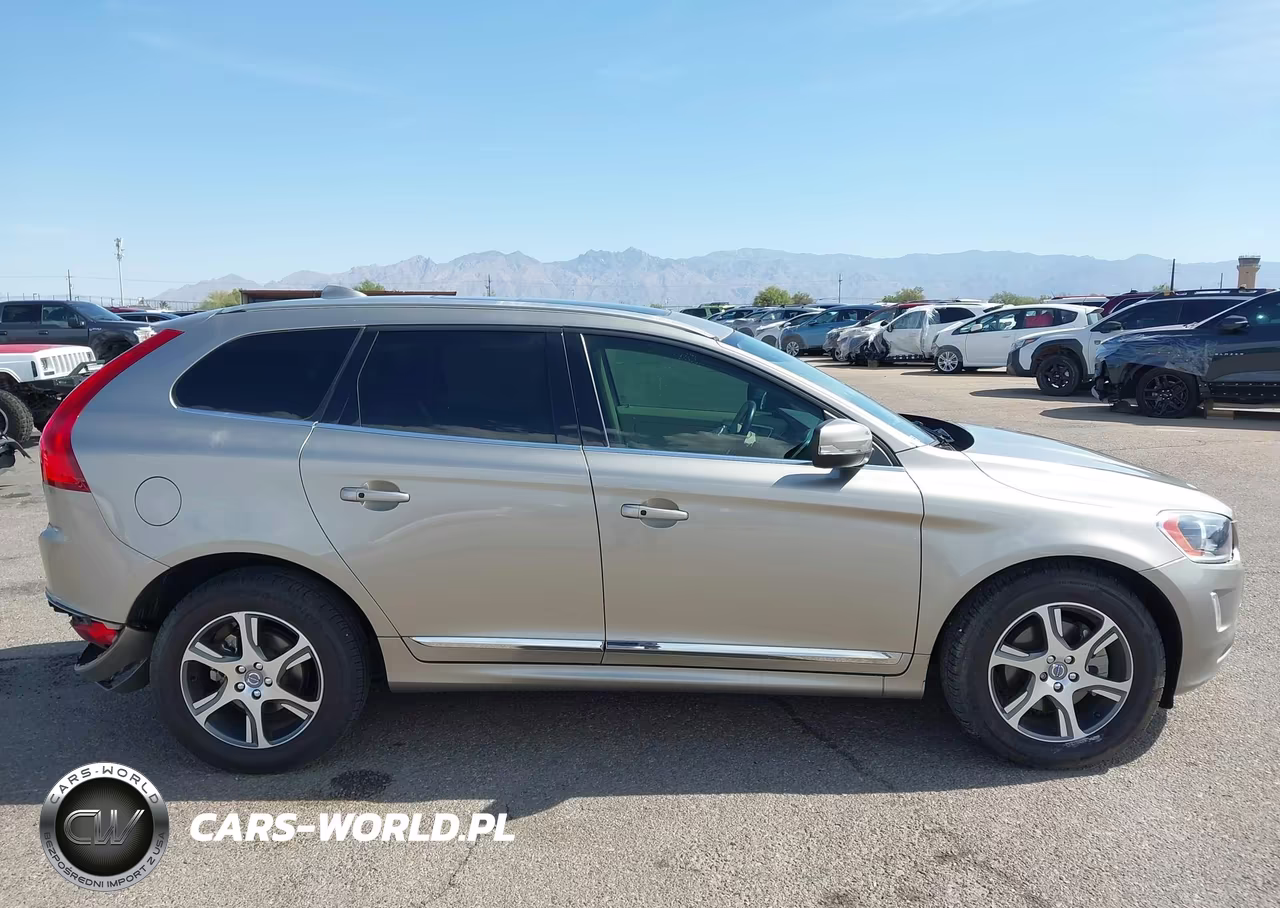 2015 Volvo Xc60 T6 VIN:YV449MDKXF2737470 - 13
