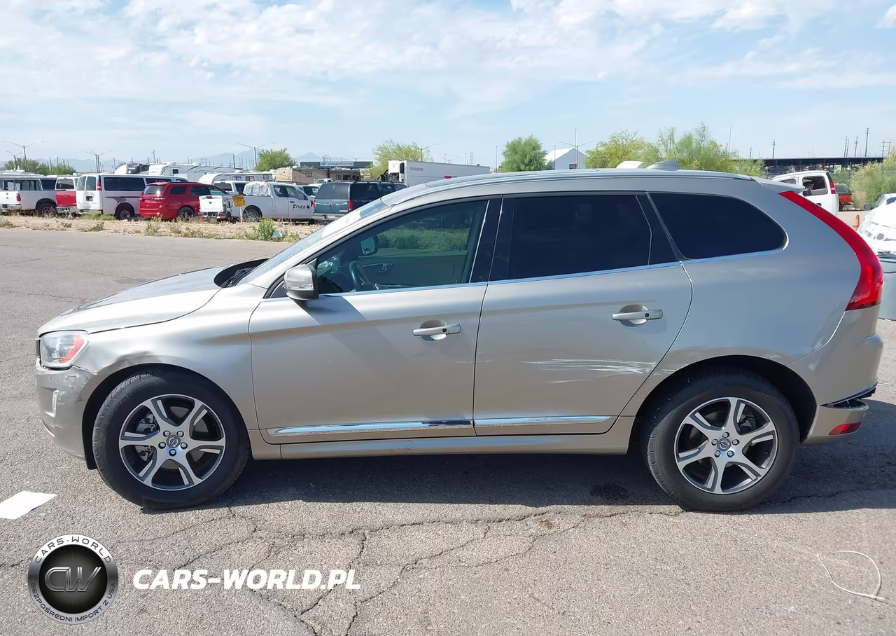 2015 Volvo Xc60 T6 VIN:YV449MDKXF2737470 - 14