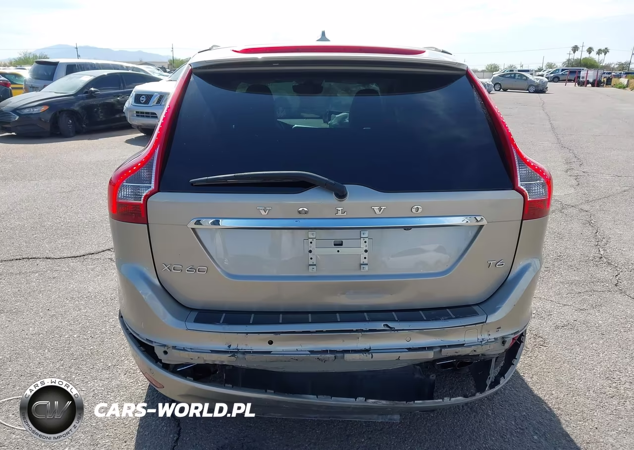 2015 Volvo Xc60 T6 VIN:YV449MDKXF2737470 - 16
