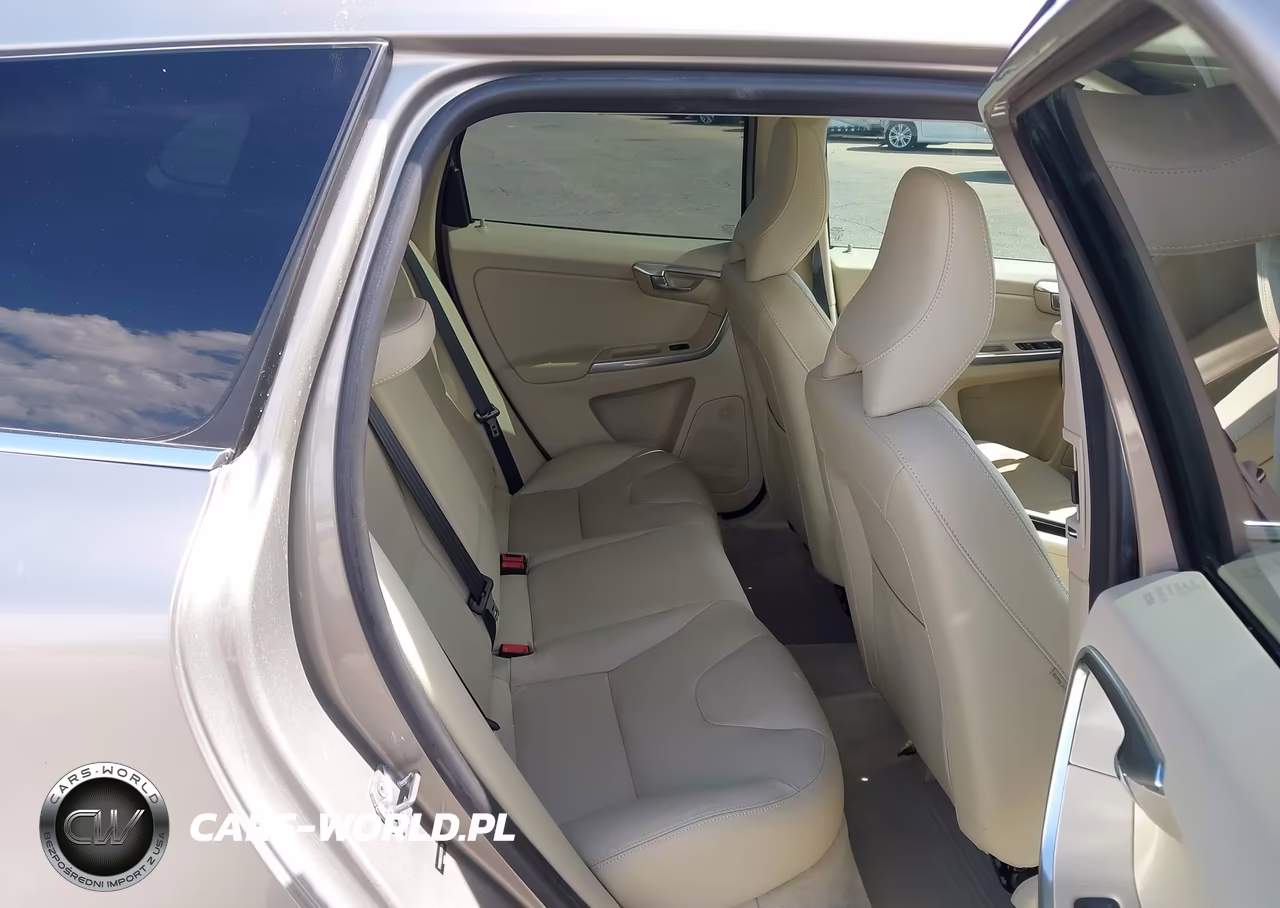 2015 Volvo Xc60 T6 VIN:YV449MDKXF2737470 - 8