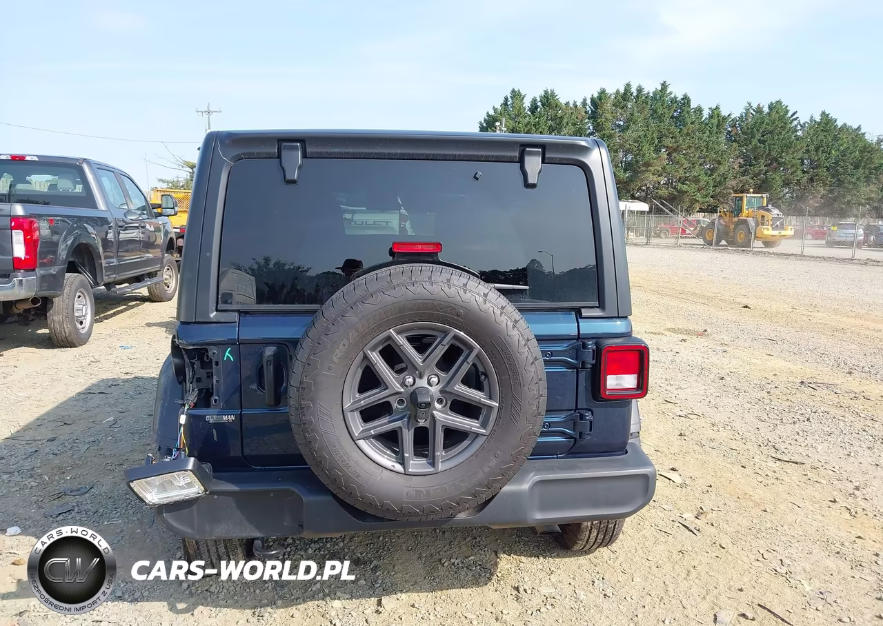 2025 Jeep Wrangler 4-Door Summit 4X4 VIN:1C4PJXDN6SW540558 - 16