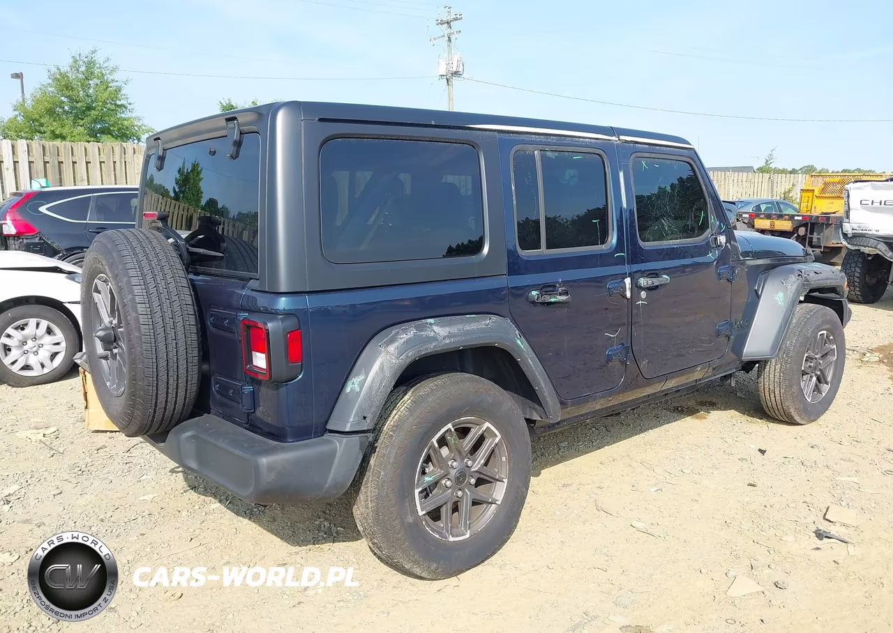 2025 Jeep Wrangler 4-Door Summit 4X4 VIN:1C4PJXDN6SW540558 - 4