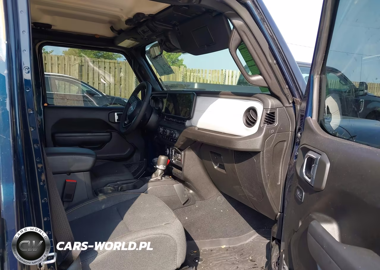 2025 Jeep Wrangler 4-Door Summit 4X4 VIN:1C4PJXDN6SW540558 - 5