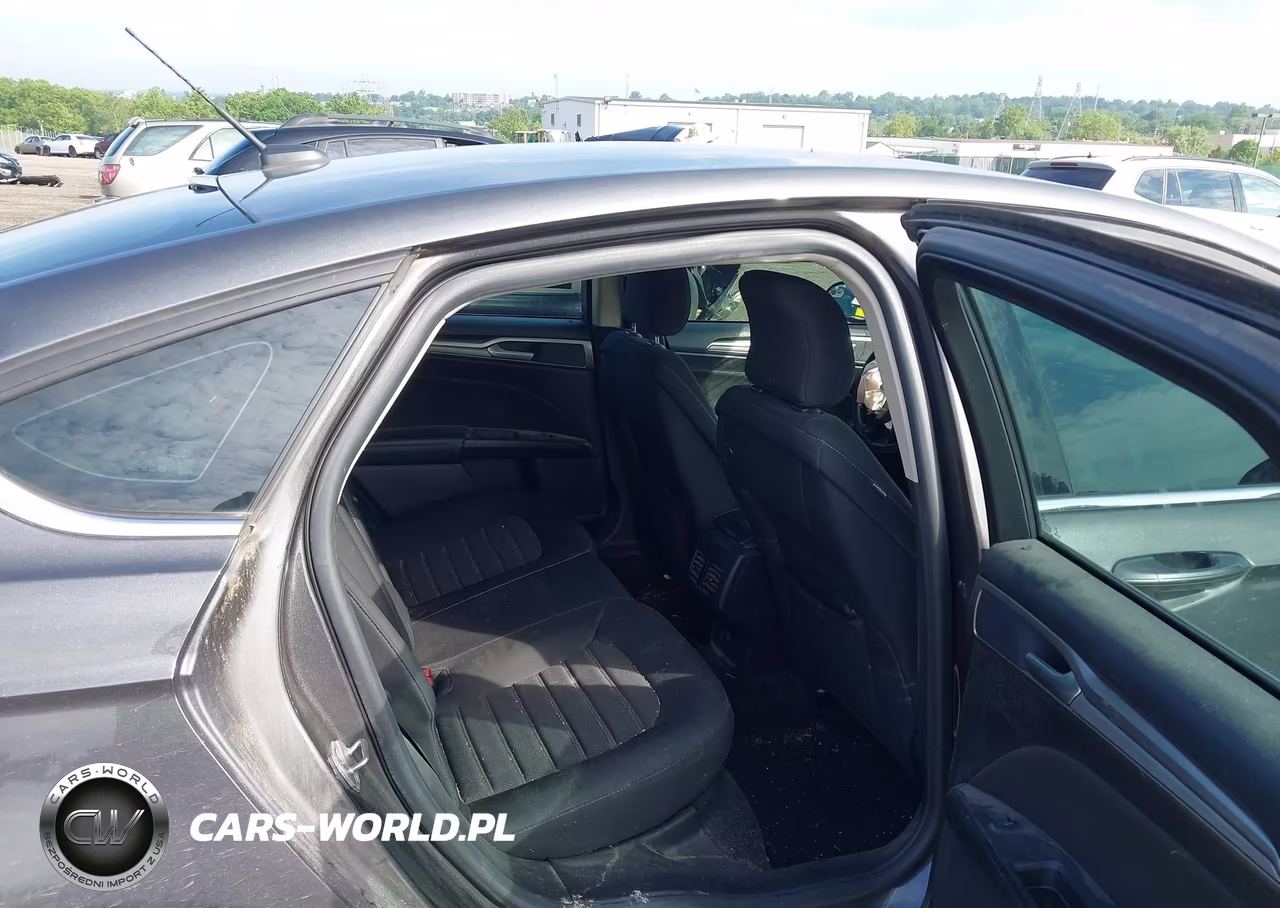 2018 Ford Fusion Se VIN:3FA6P0HDXJR264234 - 8