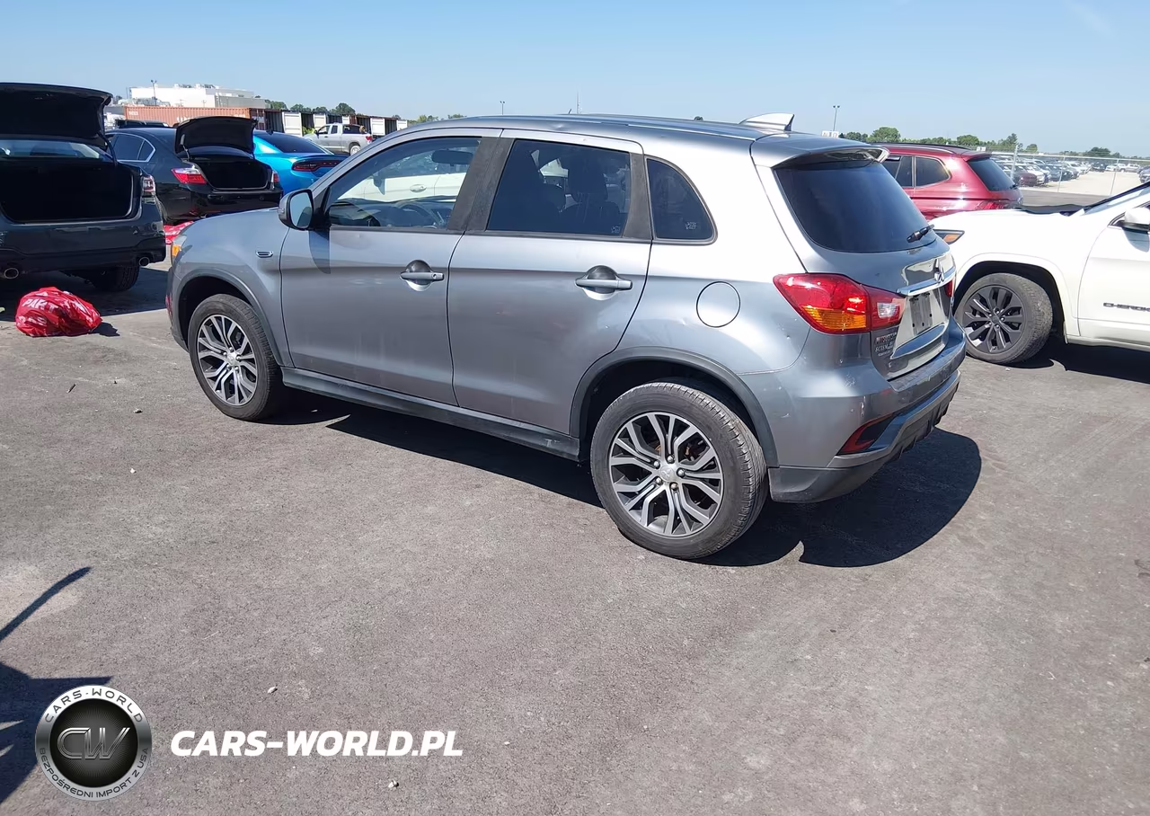 2018 Mitsubishi Outlander Sport 2.0 Es VIN:JA4AP3AU6JZ032946 - 3