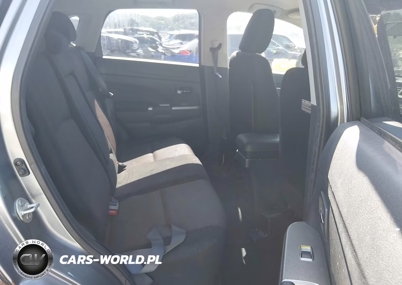 2018 Mitsubishi Outlander Sport 2.0 Es VIN:JA4AP3AU6JZ032946 - 8