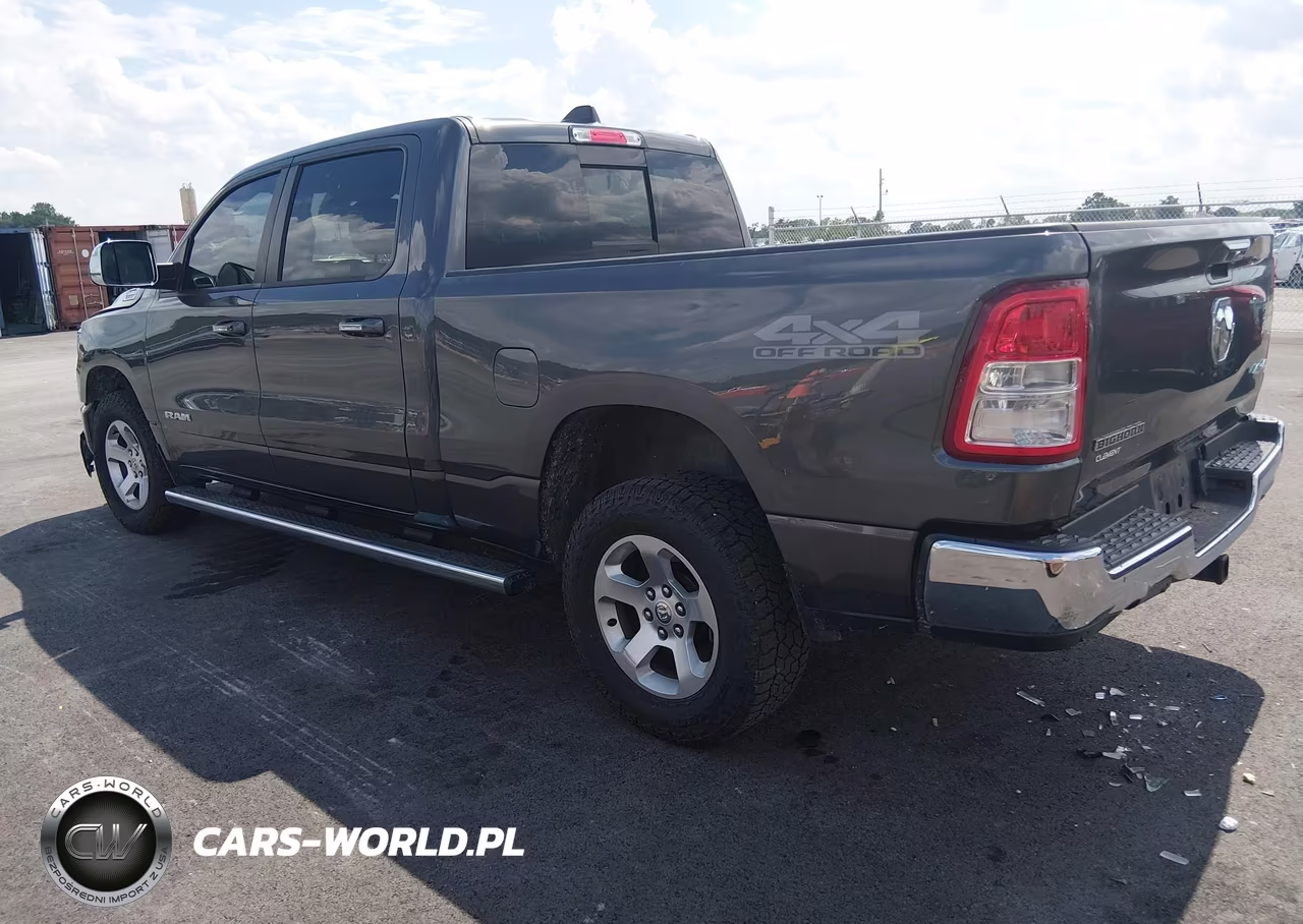 2019 Ram 1500 Big Horn VIN:1C6SRFMTXKN614623 - 3