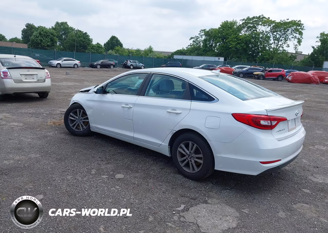2016 Hyundai Sonata VIN:5NPE24AF1GH434967 - 3