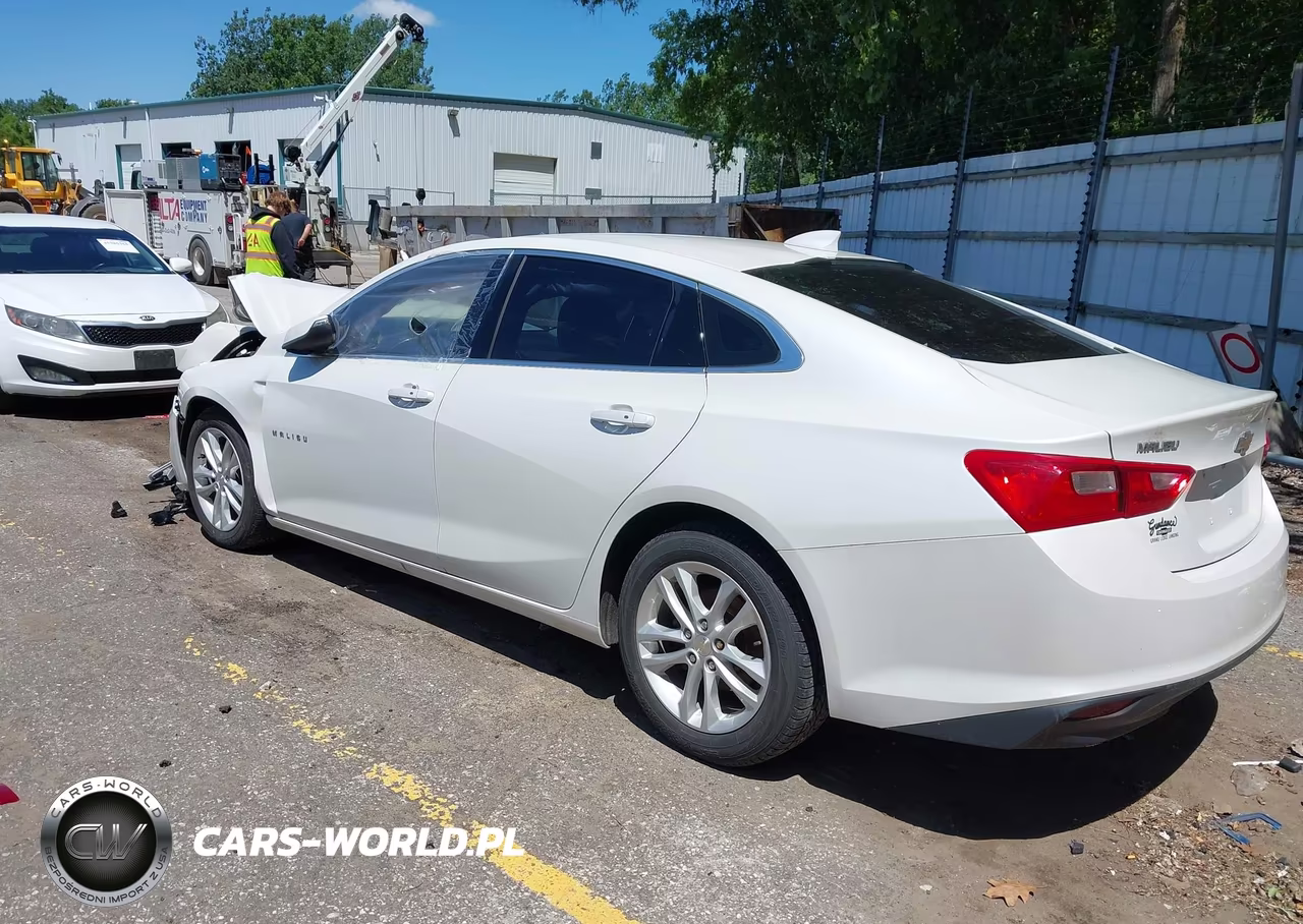 2017 Chevrolet Malibu 1Lt VIN:1G1ZE5ST0HF111131 - 3